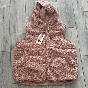 Cozy Women’s sherpa vest